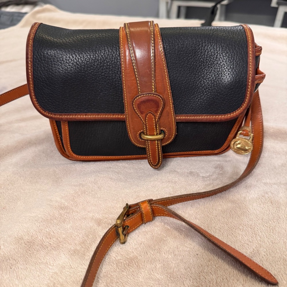 Vintage Dooney & Bourke Navy Cognac Leather Crossbody Saddle Crossbody Bag - Picture 2 of 13